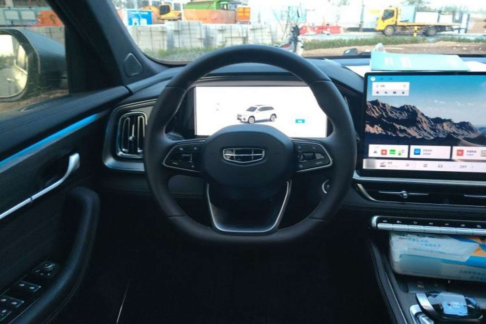 Used Geely Auto Monjaro L 2026 Model Oriental Yao 2.0TD Automatic Lanxing Edition Steering Wheel