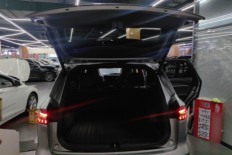Used Geely Auto Monjaro L 2026 Model Oriental Yao 2.0TD Automatic Lanxing Edition Trunk
