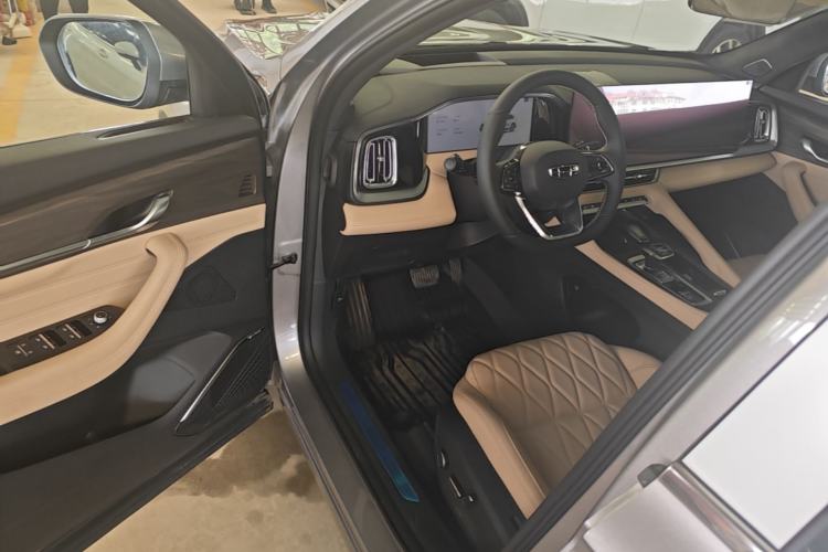 Used Geely Auto Monjaro L 2026 Model Oriental Yao 2.0TD Automatic Lanxing Edition Driver Seat