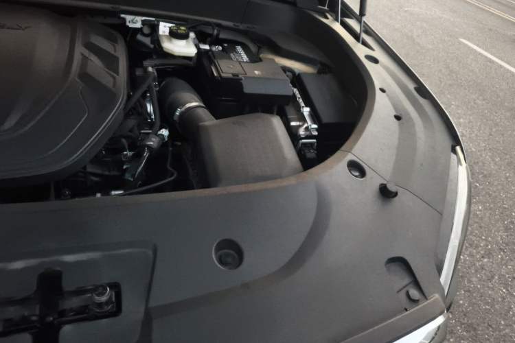 Used Geely Auto Monjaro L 2026 Model Oriental Yao 2.0TD Automatic Lanxing Edition Engine Bay Left