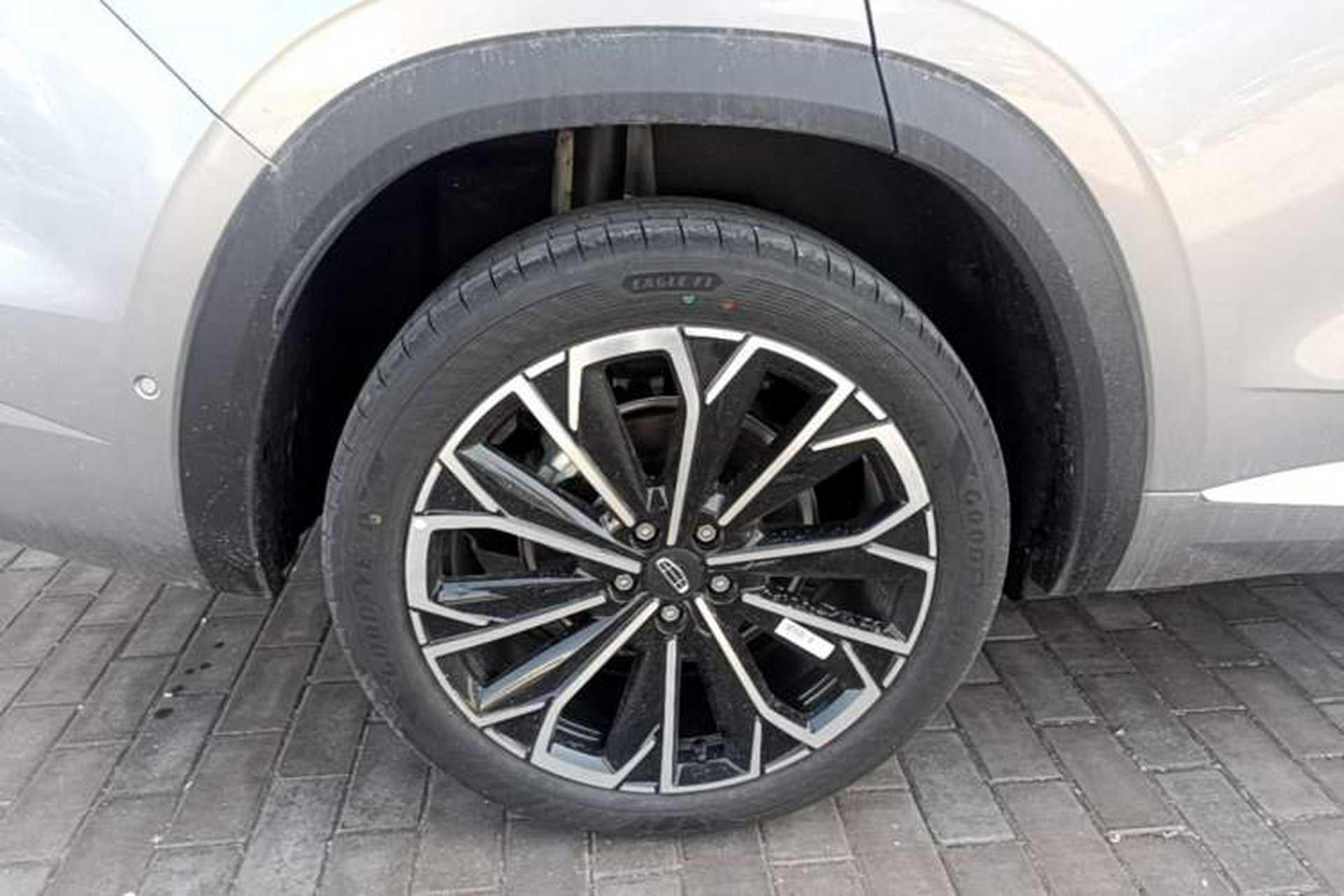 Used Geely Auto Monjaro L 2026 Model Oriental Yao 2.0TD Automatic Wangyue Edition Right Rear Wheel Hub