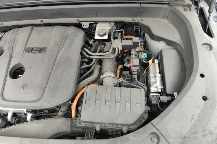 Used Geely Auto Monjaro L Extended Range Electric Version 2022 1.5T DHT Range-Extending Electric Flagship Edition Engine Bay Left