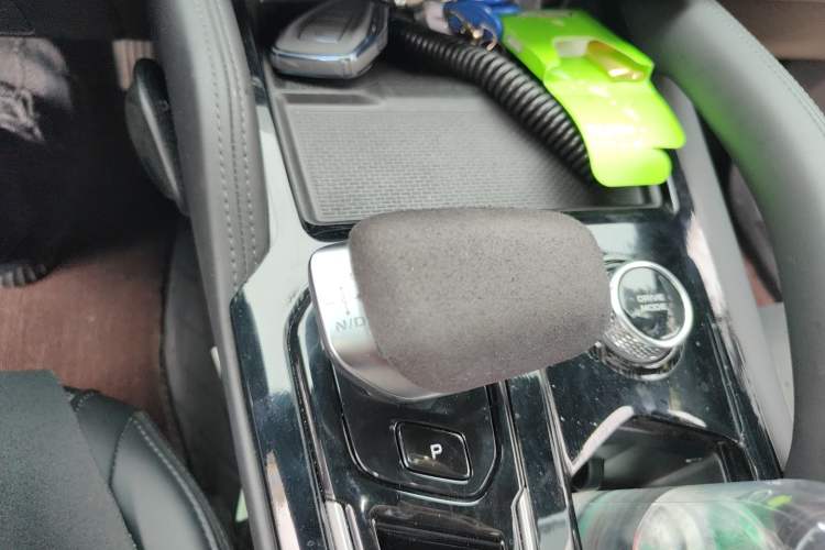 Used Geely Auto Monjaro L Extended Range Electric Version 2022 1.5T DHT Range-Extending Electric Flagship Edition Gear Lever
