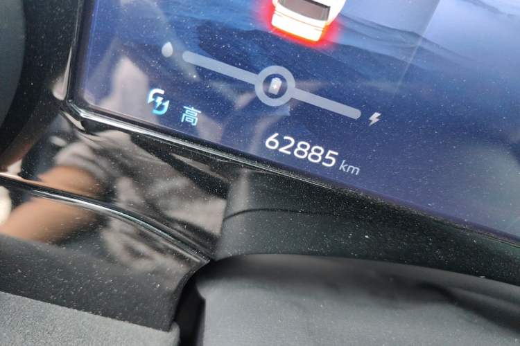 Used Geely Auto Monjaro L Extended Range Electric Version 2022 1.5T DHT Range-Extending Electric Flagship Edition Odometer Close Up
