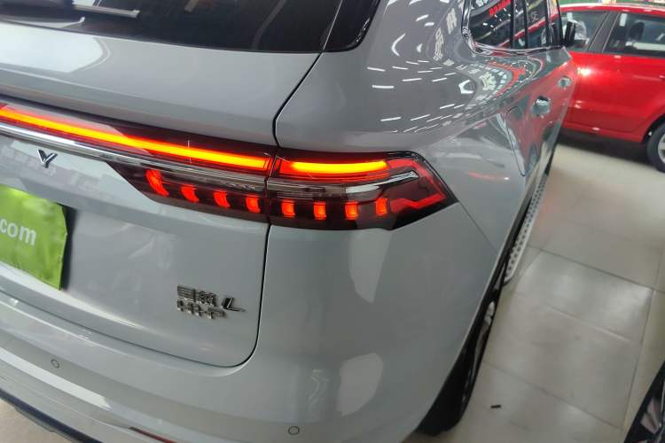 Used Geely Auto Monjaro L Extended Range Electric Version 2022 1.5T DHT Range-Extending Electric Supreme Edition Right Rear Taillight