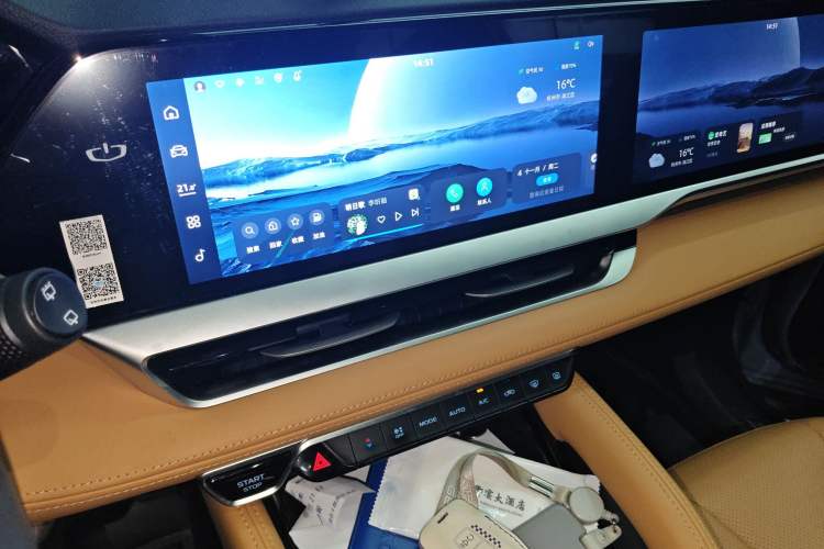 Used Geely Auto Monjaro L Extended Range Electric Version 2022 1.5T DHT Range-Extending Electric Flagship Edition Audio And AC Panel