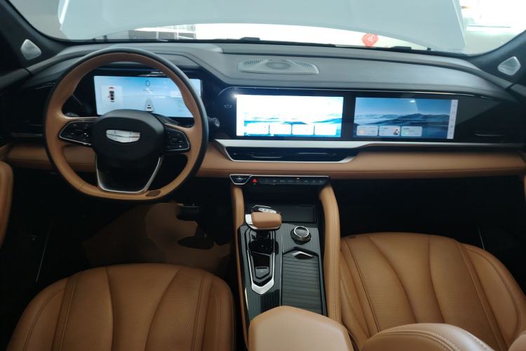 Used Geely Auto Monjaro L Extended Range Electric Version 2022 1.5T DHT Range-Extending Electric Supreme Edition Center Console