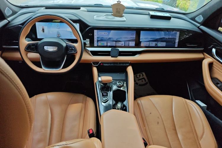 Used Geely Auto Monjaro L Extended Range Electric Version 2022 1.5T DHT Range-Extending Electric Flagship Edition Center Console
