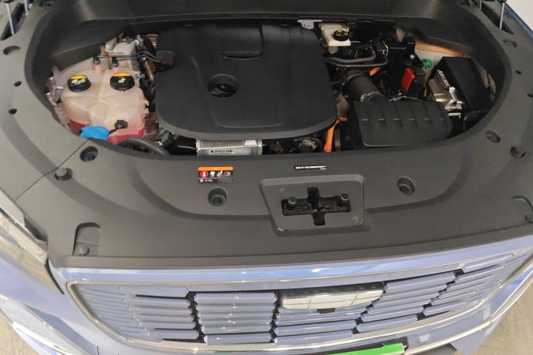 Used Geely Auto Monjaro L Extended Range Electric Version 2022 1.5T DHT Range-Extending Electric Flagship Edition Engine Bay