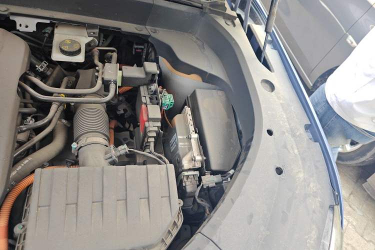 Used Geely Auto Monjaro L Extended Range Electric Version 2022 1.5T DHT Range-Extending Electric Flagship Edition Engine Bay Left
