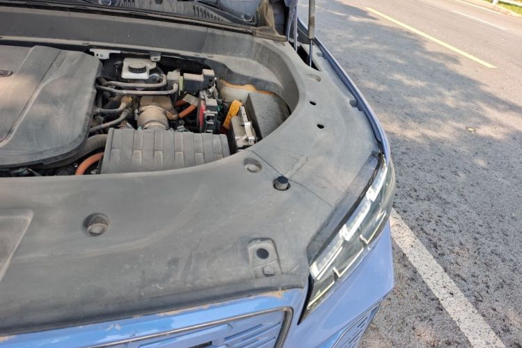 Used Geely Auto Monjaro L Extended Range Electric Version 2022 1.5T DHT Range-Extending Electric Flagship Edition Engine Bay Left