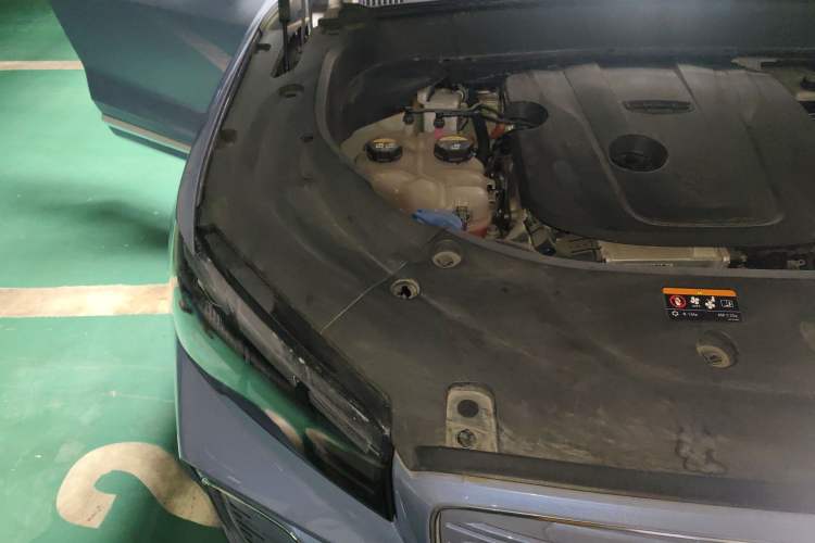 Used Geely Auto Monjaro L Extended Range Electric Version 2022 1.5T DHT Range-Extending Electric Flagship Edition Engine Bay Right