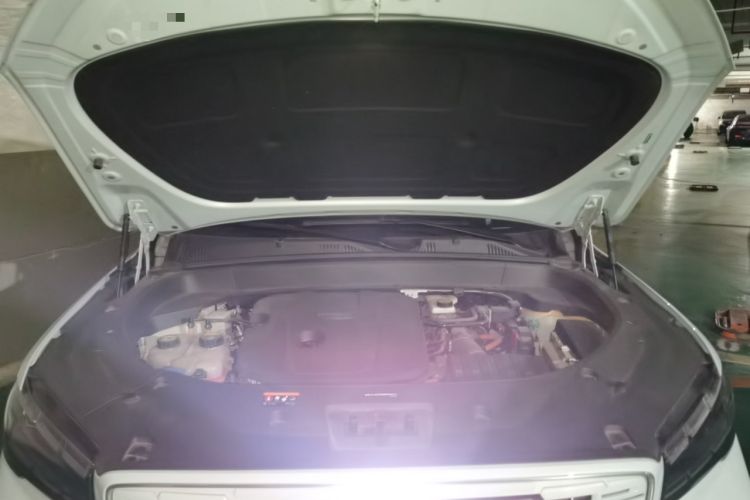 Used Geely Auto Monjaro L Extended Range Electric Version 2022 1.5T DHT Range-Extending Electric Flagship Edition Engine Bay