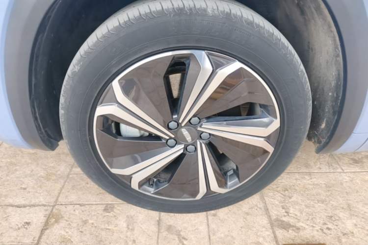 Used Geely Auto Monjaro L Extended Range Electric Version 2022 1.5T DHT Range-Extending Electric Flagship Edition Exterior 1