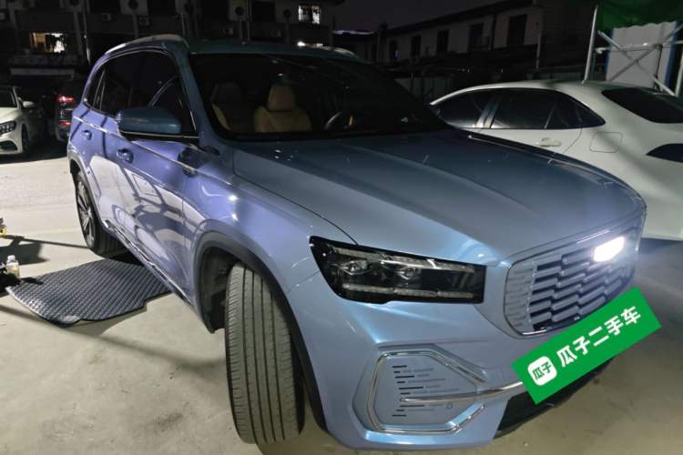 Used Geely Auto Monjaro L Extended Range Electric Version 2022 1.5T DHT Range-Extending Electric Supreme Edition Front Right 45 Deg