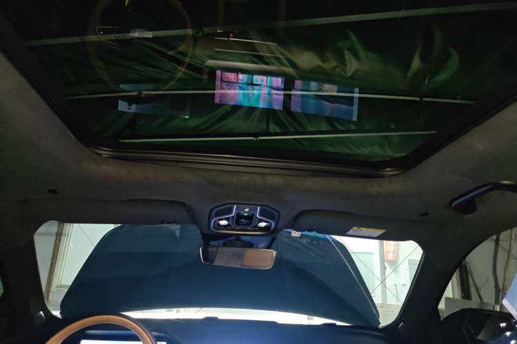 Used Geely Auto Monjaro L Extended Range Electric Version 2022 1.5T DHT Range-Extending Electric Supreme Edition Headliner