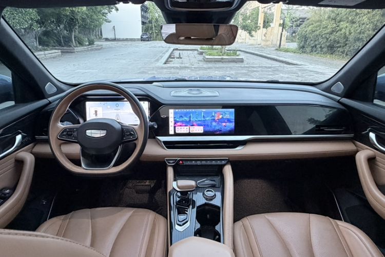 Used Geely Auto Monjaro L Extended Range Electric Version 2022 1.5T DHT Range-Extending Electric Flagship Edition Interior 2