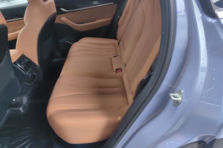 Used Geely Auto Monjaro L Extended Range Electric Version 2022 1.5T DHT Range-Extending Electric Supreme Edition Interior 4