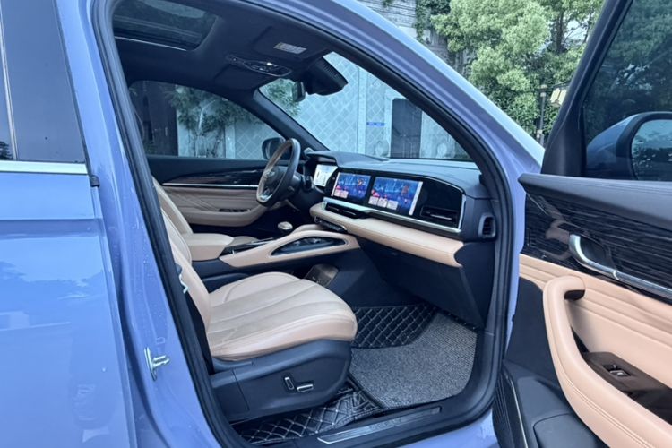 Used Geely Auto Monjaro L Extended Range Electric Version 2022 1.5T DHT Range-Extending Electric Flagship Edition Interior 7