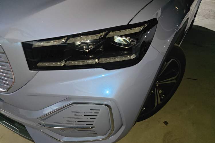 Used Geely Auto Monjaro L Extended Range Electric Version 2022 1.5T DHT Range-Extending Electric Supreme Edition Left Front Headlight