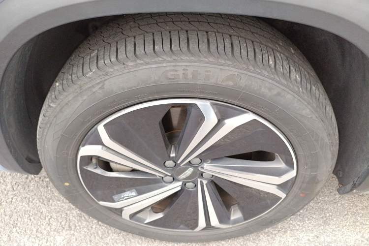 Used Geely Auto Monjaro L Extended Range Electric Version 2022 1.5T DHT Range-Extending Electric Flagship Edition Left Front Wheel Hub