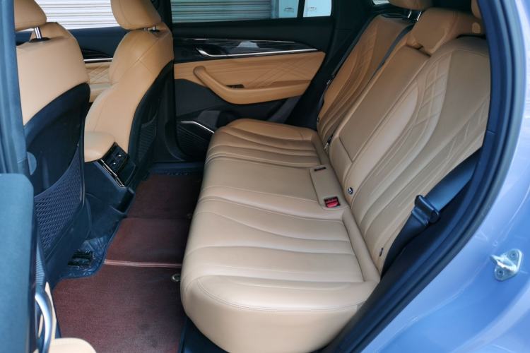 Used Geely Auto Monjaro L Extended Range Electric Version 2022 1.5T DHT Range-Extending Electric Supreme Edition Left Rear Seat