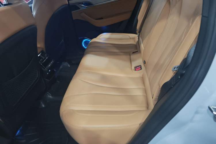 Used Geely Auto Monjaro L Extended Range Electric Version 2022 1.5T DHT Range-Extending Electric Supreme Edition Left Rear Seat