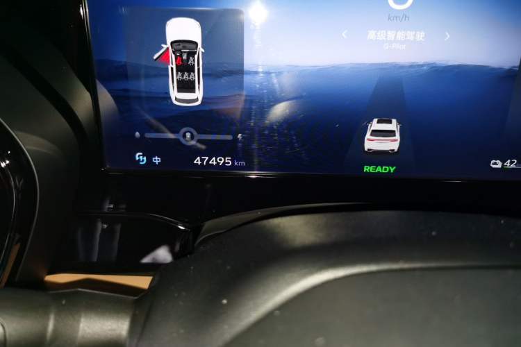 Used Geely Auto Monjaro L Extended Range Electric Version 2022 1.5T DHT Range-Extending Electric Flagship Edition Odometer Close Up