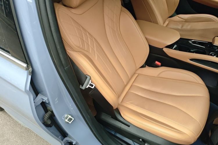 Used Geely Auto Monjaro L Extended Range Electric Version 2022 1.5T DHT Range-Extending Electric Flagship Edition Right Front Seat