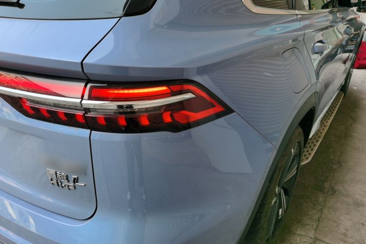 Used Geely Auto Monjaro L Extended Range Electric Version 2022 1.5T DHT Range-Extending Electric Supreme Edition Right Rear Taillight