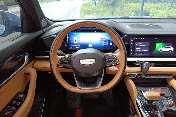 Used Geely Auto Monjaro L Extended Range Electric Version 2022 1.5T DHT Range-Extending Electric Flagship Edition Steering Wheel