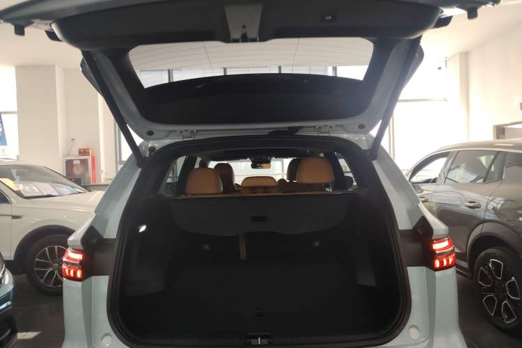 Used Geely Auto Monjaro L Extended Range Electric Version 2022 1.5T DHT Range-Extending Electric Supreme Edition Trunk