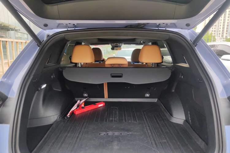 Used Geely Auto Monjaro L Extended Range Electric Version 2022 1.5T DHT Range-Extending Electric Flagship Edition Trunk