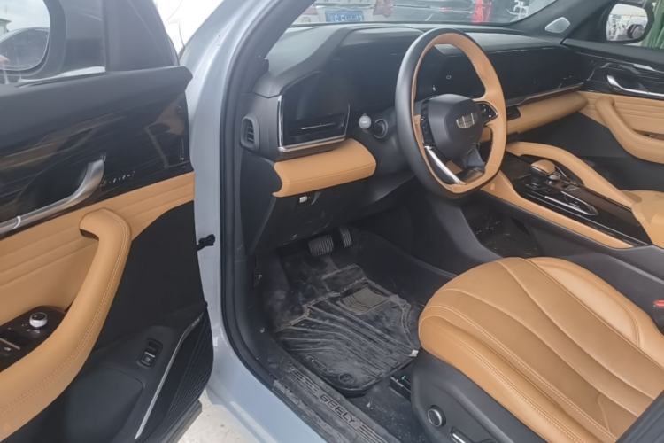 Used Geely Auto Monjaro L Extended Range Electric Version 2022 1.5T DHT Range-Extending Electric Supreme Edition Driver Seat