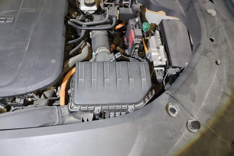 Used Geely Auto Monjaro L Extended Range Electric Version 2022 1.5T DHT Range-Extending Electric Flagship Edition Engine Bay Left