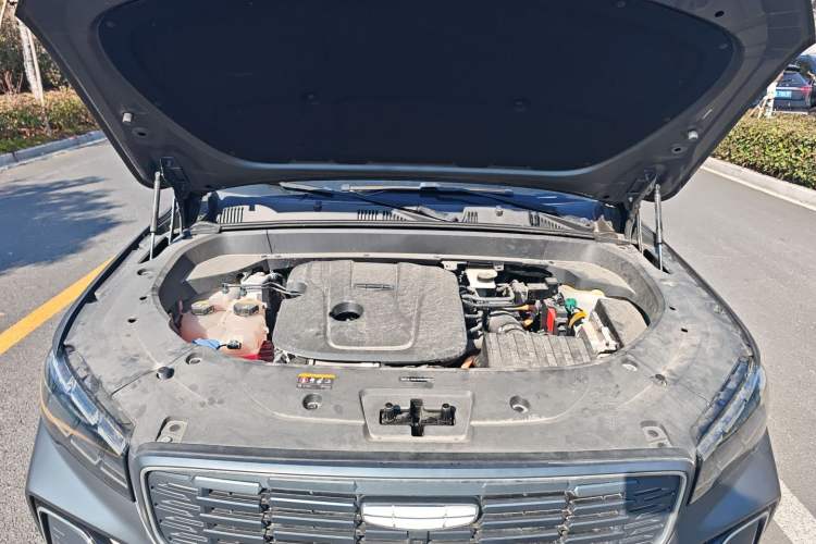 Used Geely Auto Monjaro L Extended Range Electric Version 2022 1.5T DHT Range-Extending Electric Flagship Edition Engine Bay