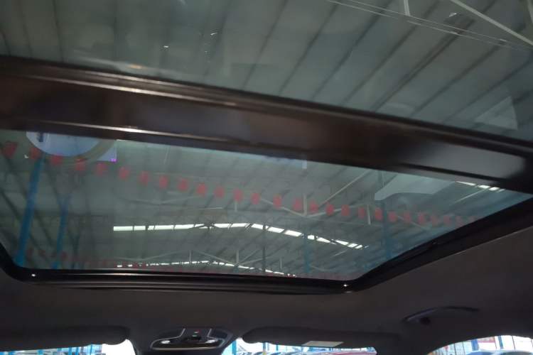 Used Geely Auto Monjaro L Extended Range Electric Version 2022 1.5T DHT Range-Extending Electric Supreme Edition Headliner