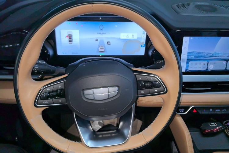 Used Geely Auto Monjaro L Extended Range Electric Version 2022 1.5T DHT Range-Extending Electric Supreme Edition Steering Wheel
