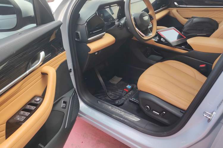 Used Geely Auto Monjaro L Extended Range Electric Version 2022 1.5T DHT Range-Extending Electric Flagship Edition Driver Seat