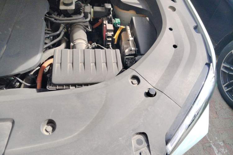 Used Geely Auto Monjaro L Extended Range Electric Version 2022 1.5T DHT Range-Extending Electric Supreme Edition Engine Bay Left