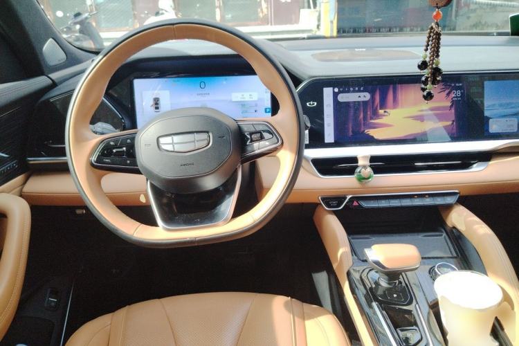 Used Geely Auto Monjaro L Extended Range Electric Version 2022 1.5T DHT Range-Extending Electric Supreme Edition Steering Wheel
