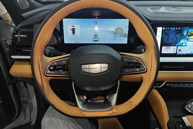 Used Geely Auto Monjaro L Extended Range Electric Version 2022 1.5T DHT Range-Extending Electric Flagship Edition Steering Wheel