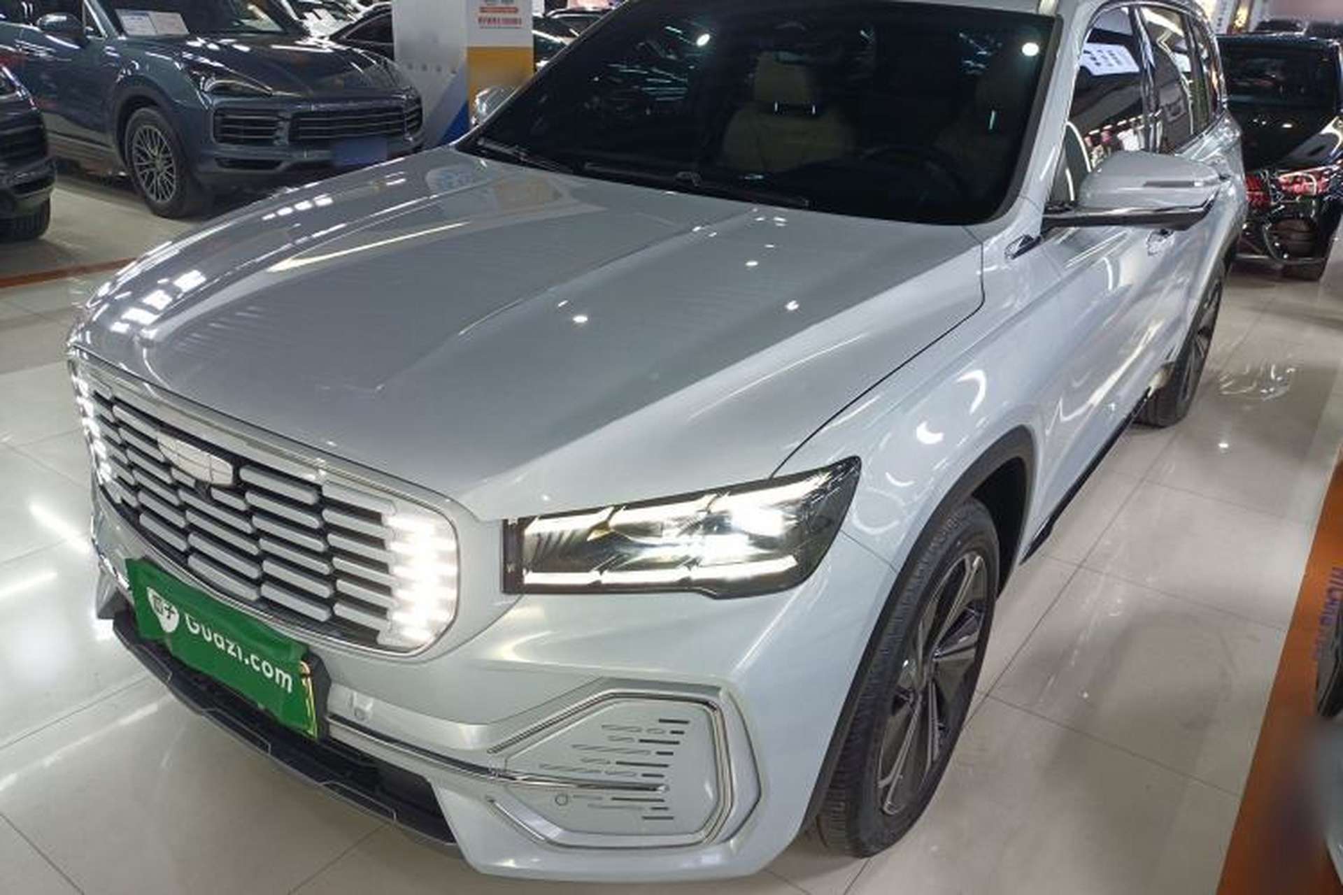 Used Geely Auto Monjaro L Extended Range Electric Version 2022 1.5T DHT Range-Extending Electric Supreme Edition Front Left 45 Deg