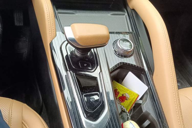 Used Geely Auto Monjaro L Extended Range Electric Version 2022 1.5T DHT Range-Extending Electric Flagship Edition Gear Lever