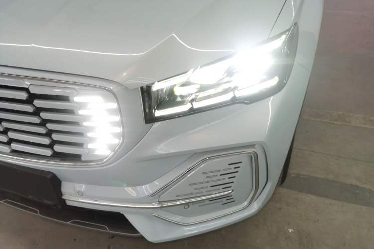 Used Geely Auto Monjaro L Extended Range Electric Version 2022 1.5T DHT Range-Extending Electric Supreme Edition Left Front Headlight