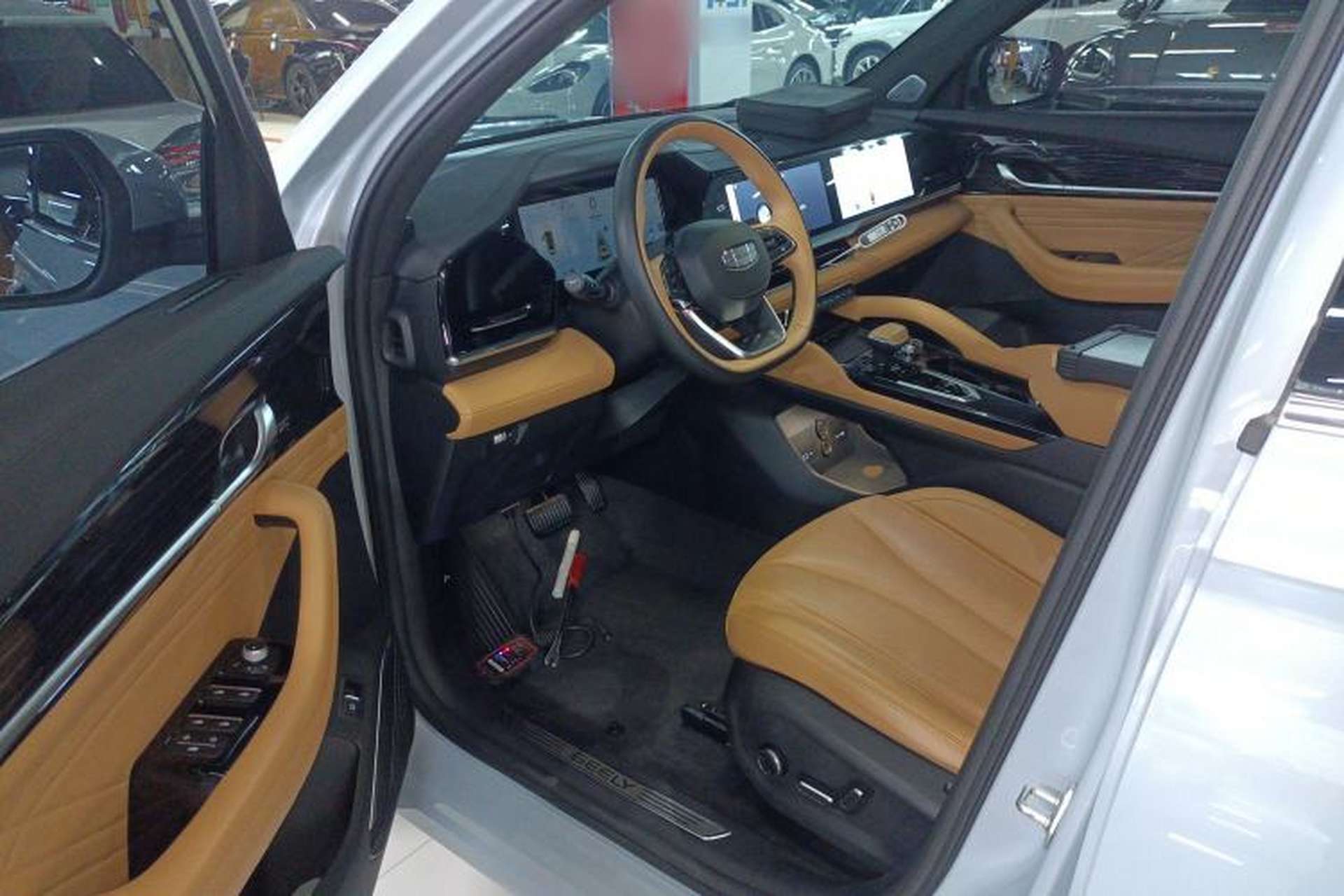 Used Geely Auto Monjaro L Extended Range Electric Version 2022 1.5T DHT Range-Extending Electric Supreme Edition Left Front Seat
