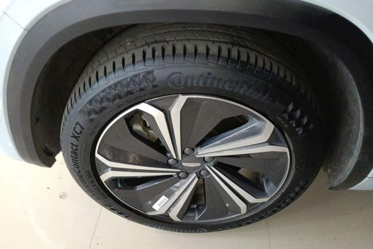 Used Geely Auto Monjaro L Extended Range Electric Version 2022 1.5T DHT Range-Extending Electric Flagship Edition Left Front Wheel Hub