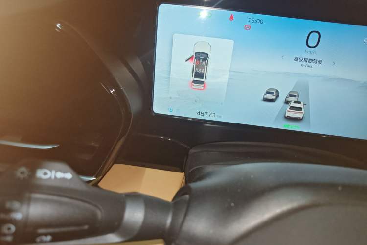 Used Geely Auto Monjaro L Extended Range Electric Version 2022 1.5T DHT Range-Extending Electric Supreme Edition Odometer Close Up