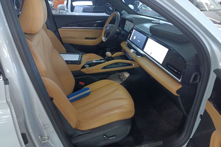 Used Geely Auto Monjaro L Extended Range Electric Version 2022 1.5T DHT Range-Extending Electric Supreme Edition Right Front Seat