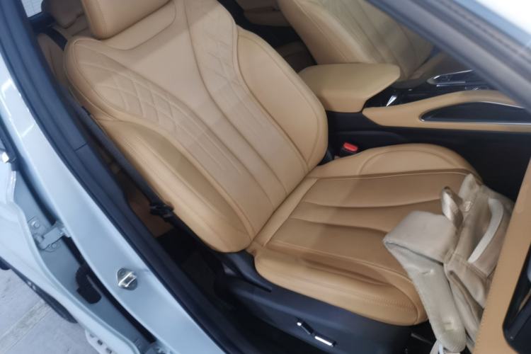 Used Geely Auto Monjaro L Extended Range Electric Version 2022 1.5T DHT Range-Extending Electric Supreme Edition Right Front Seat
